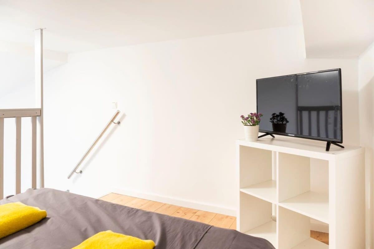 Spacious Loft Style Studio In Berlin Wilmersdorf Exterior photo